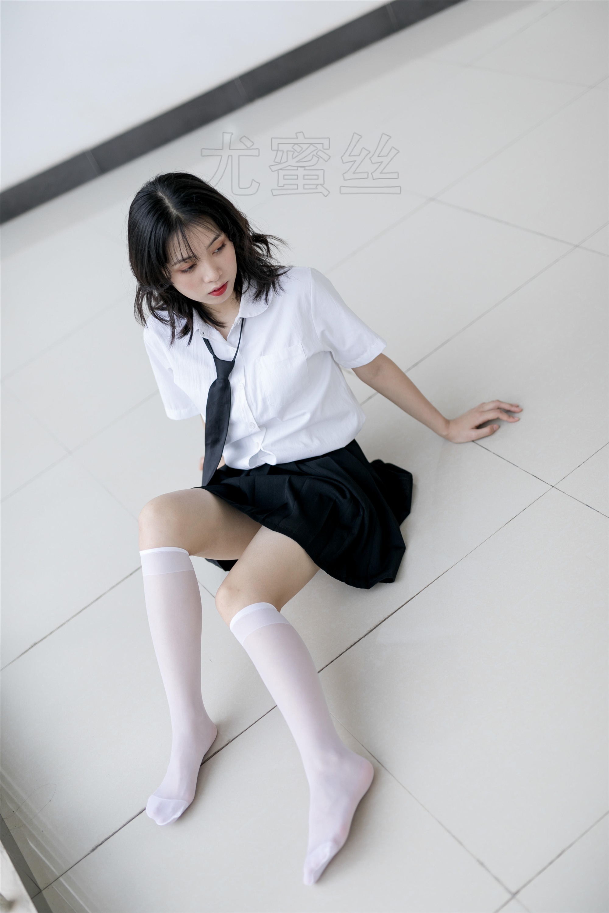 尤蜜丝 穿搭写真 NO.005